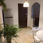 Condesa Cozy & Cheap